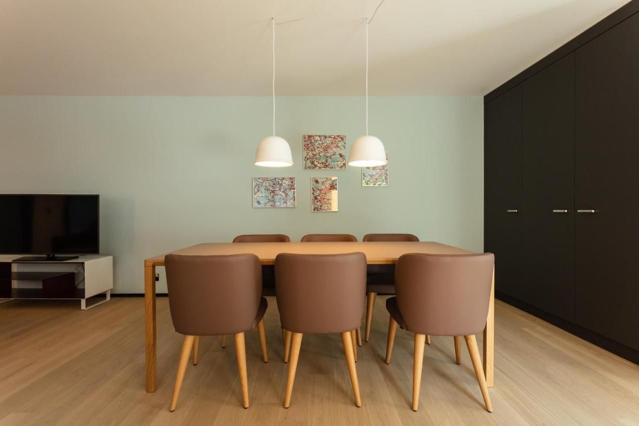 Ema House Serviced Superior Downtown Apartment *