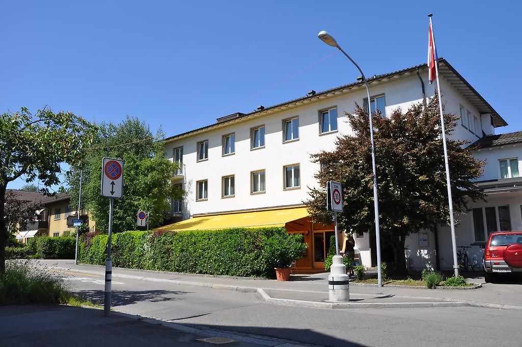 Landhus Hotel 3*