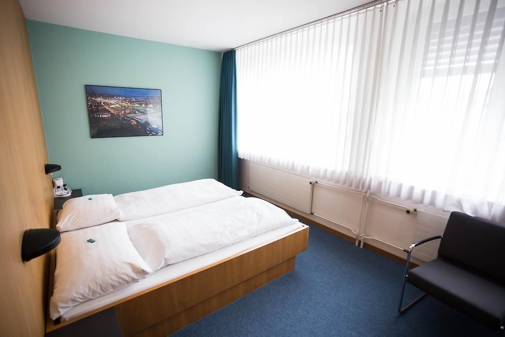 X-tra 3* Zurich
