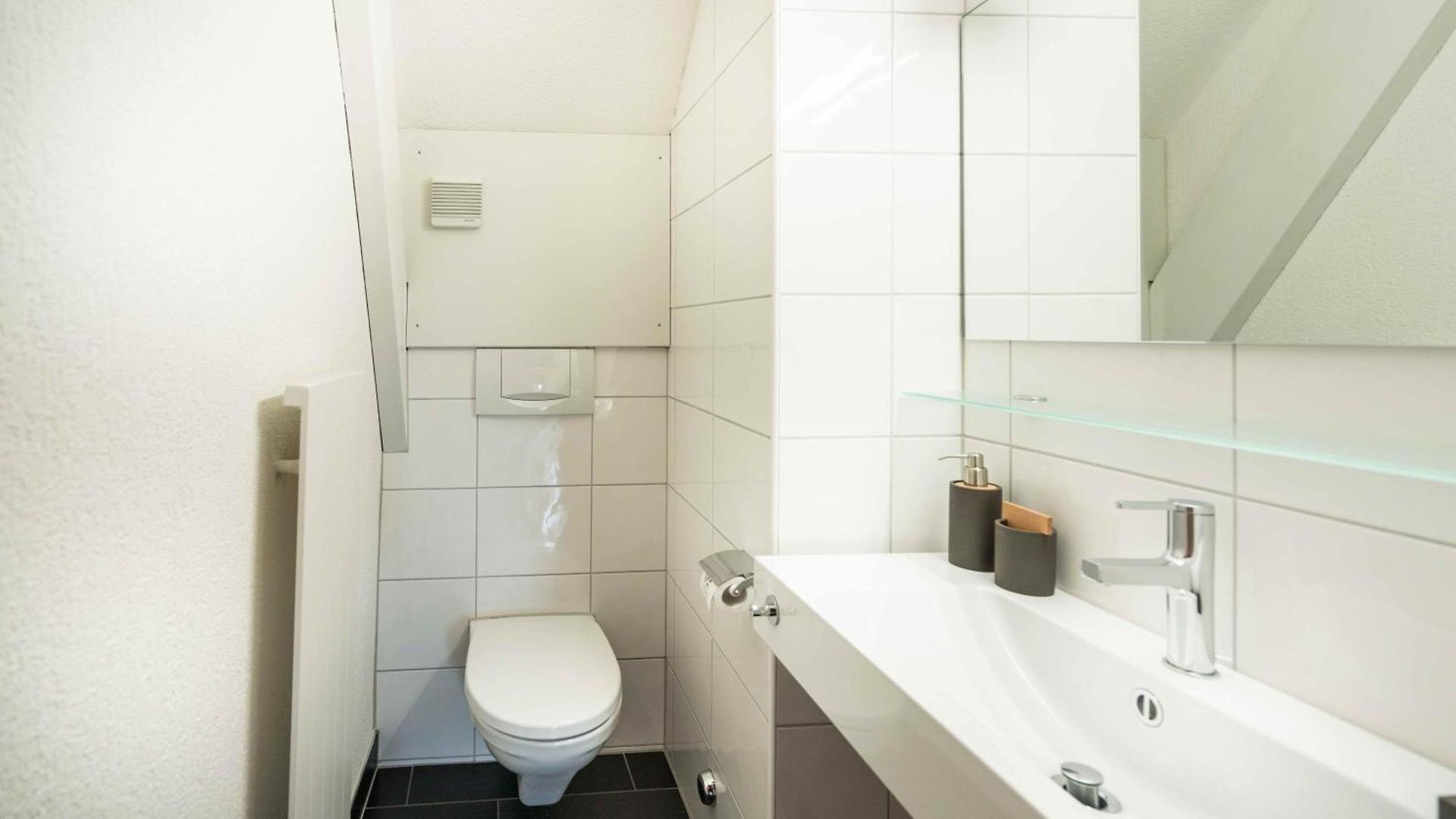 Apartment Loewenplatz Near Station By Airhome *