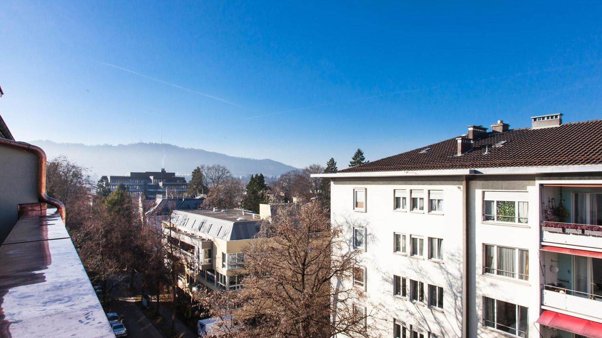 - Lindenstrasse 4* Zurich