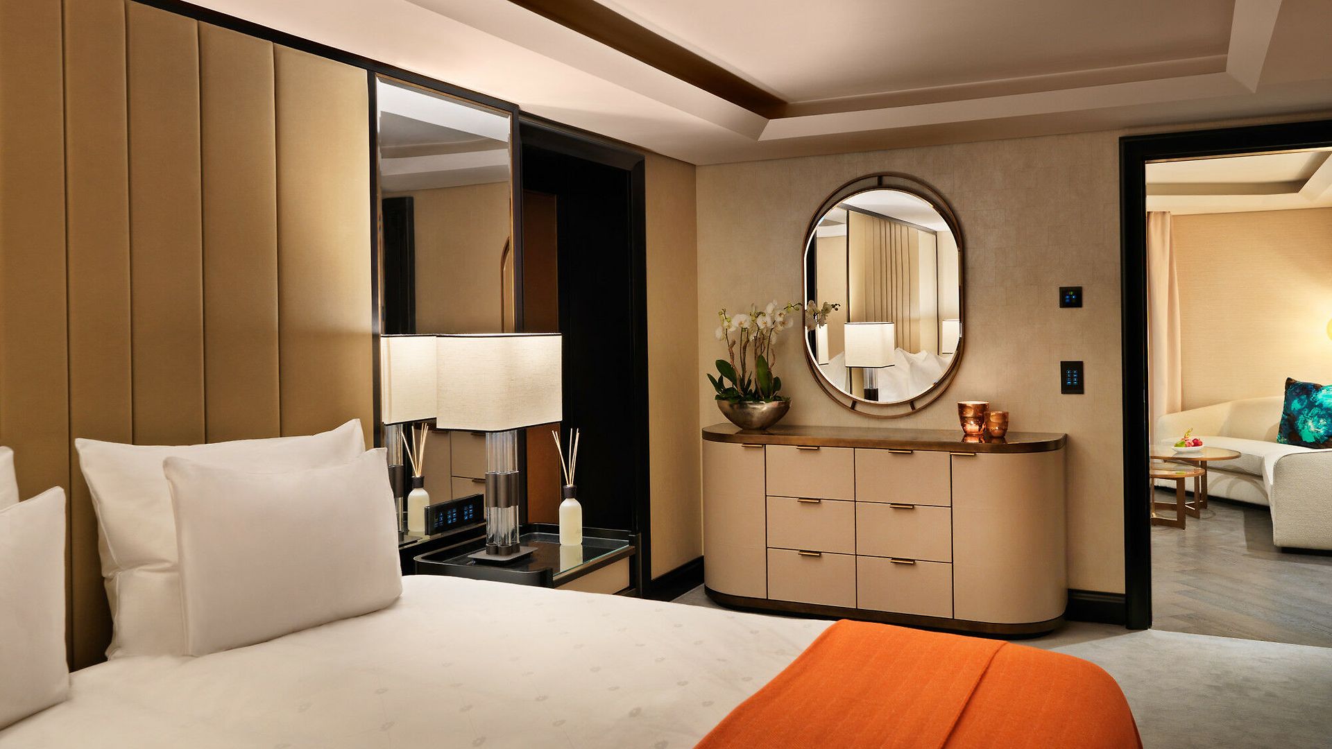 Hotel Five - Luxury