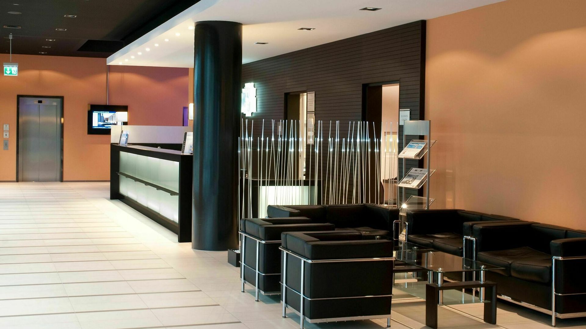 Hotel Messe, An Ihg 4*