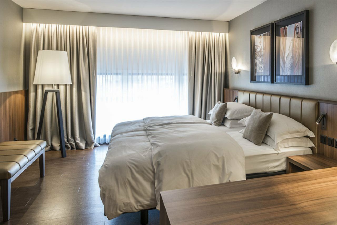 Hotel Plaza 4*