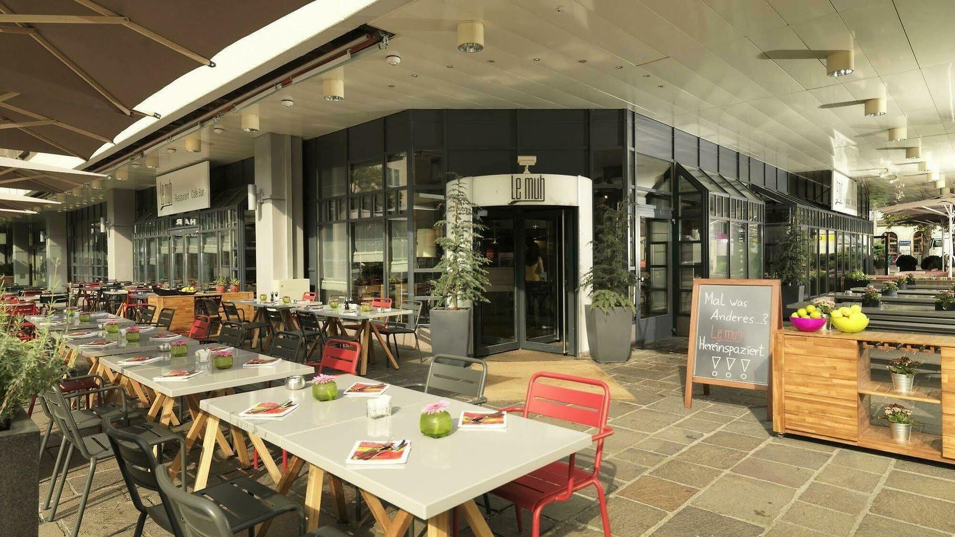 Becozy Self Check-in & Pop-up Hotel 4*