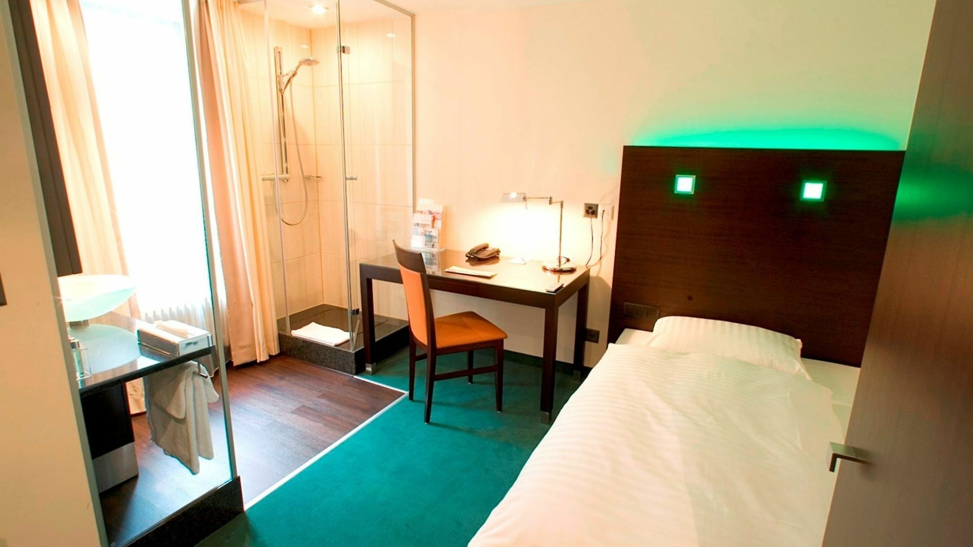 Hotel Stay2night Bs 4*