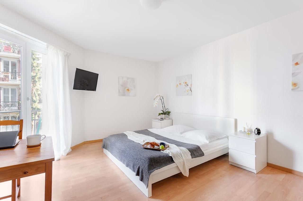 Apartment Swiss Star Sihlfeld - Self Check-in Zürich