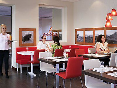 Ibis Messe Airport 3*