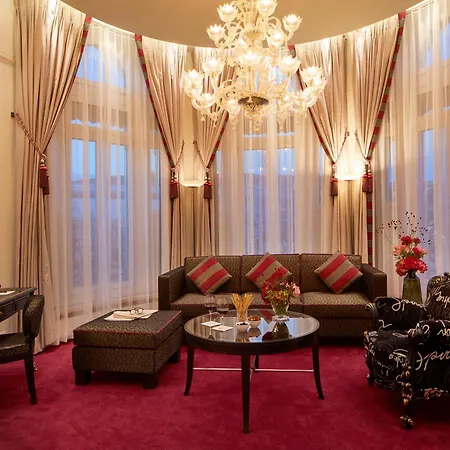 The Dufour By Schweizerhof Hotel 5*