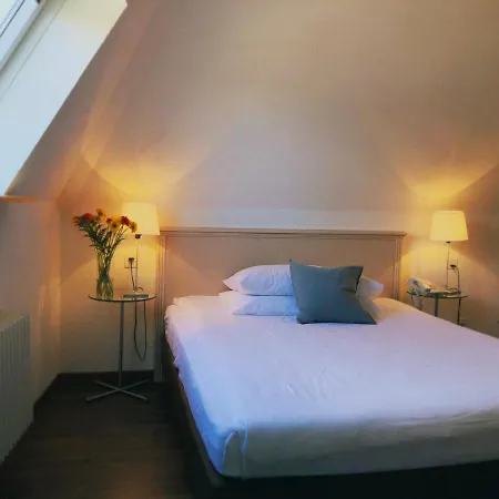 Neufeld Hotel 3*