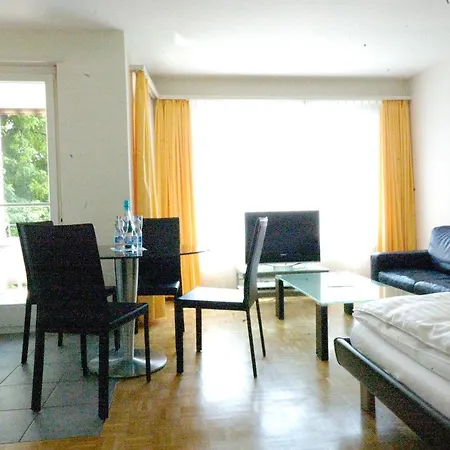 With View Over The - Vineyard 52 Apartment Zurich
