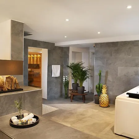 Bed & Breakfast Private Lux With Whirlpool And Sauna In