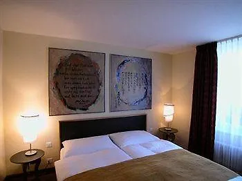 Hotel Altstadt 3*