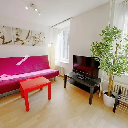 Hitrental Stauffacher Apartment Zurich