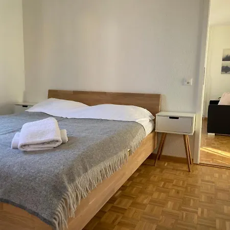Swiss - 2 Bedroom Close To Eth Apartment *