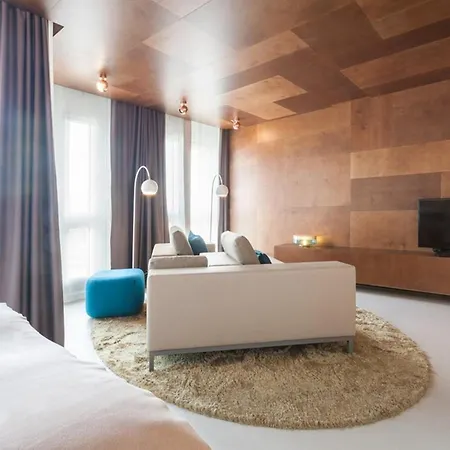 Ema House 4* Zurich