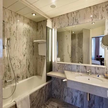 Hotel Glärnischhof By Trinity 4*