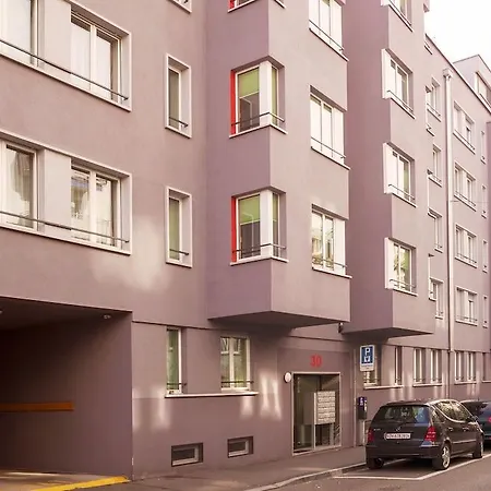 Ema House Serviced Seefeld Apartment *