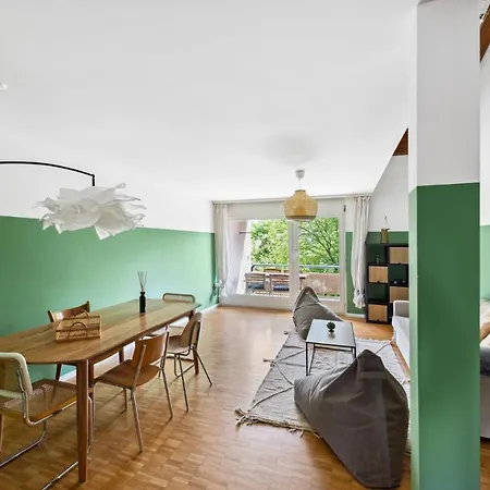 Cozy Close To The Center Of Forch Zurich