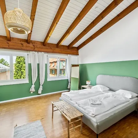 Cozy Close To The Center Of Forch Apartment