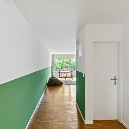 Cozy Close To The Center Of Forch Apartment Zurich