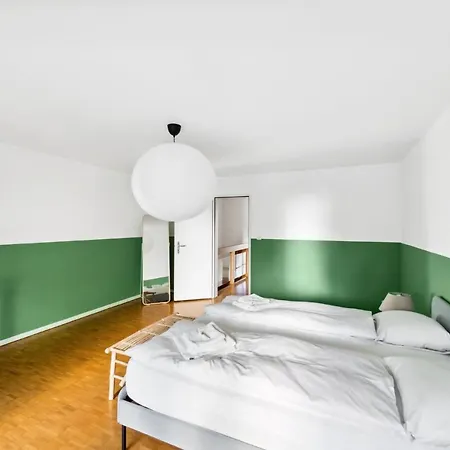 Cozy Close To The Center Of Forch Apartment *