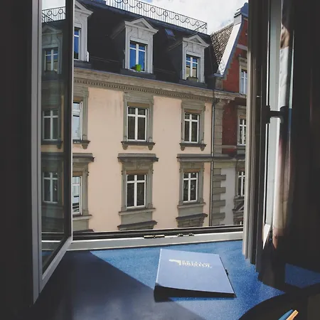 Bristol Zurich