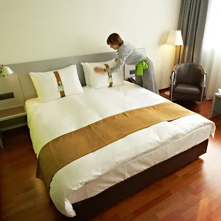 Messe, An Ihg Zürich