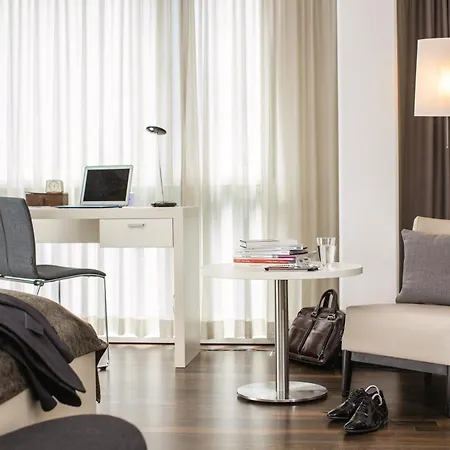 Hotel The Flag 3*