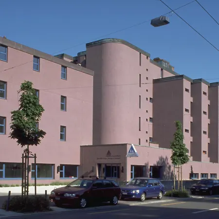 Hostel Youth