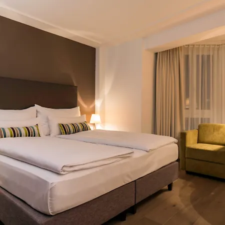 Platzhirsch - Downtown Boutique & Sushi Lounge Hotel 3*