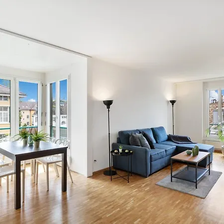 Spacious Hoting Apartment