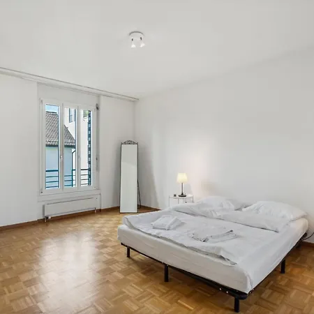 Apartment Spacious Hoting *
