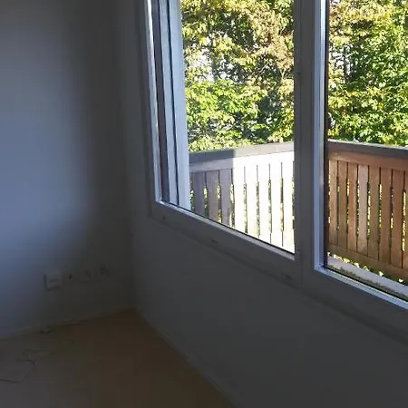 Apartment Gaestezimmer Mit Gartenblick