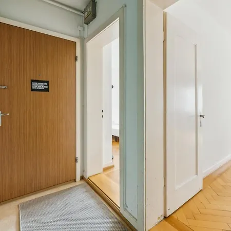 Apartment For Explorers 224 *