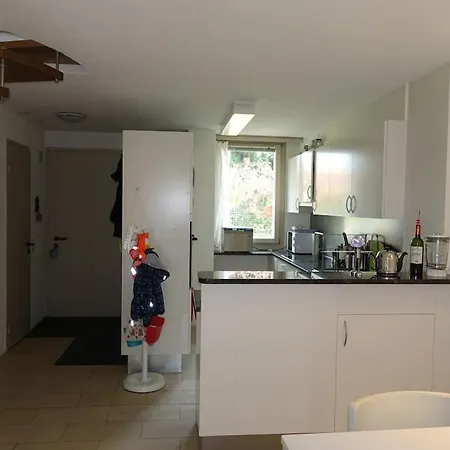 Calm House, 20 Min. From Centre & Holiday home