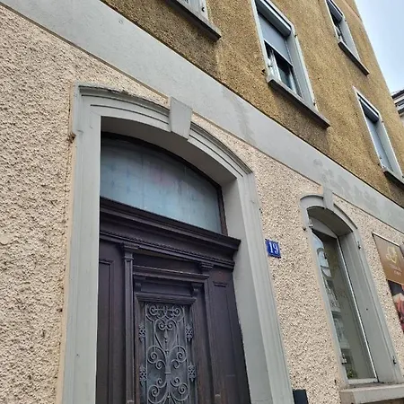 Hitrental Seefeld - Kreuzstrasse Apartment Zurich