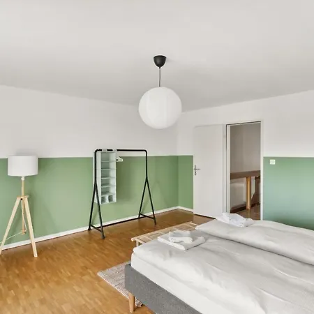 Cozy Close To The Center Of Forch Zurich