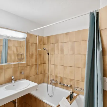 Cozy Close To The Center Of Forch Apartment *
