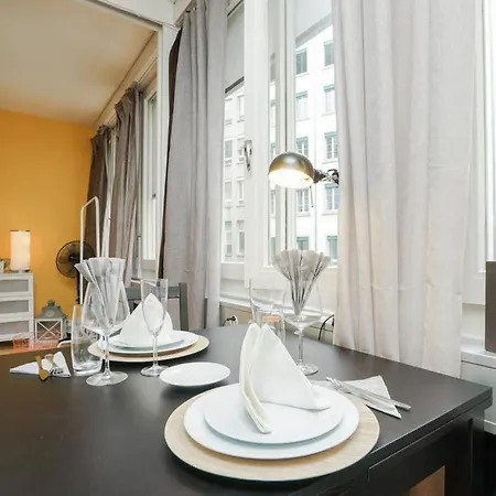 Apartment 2 In The Heart Of With Own Washing Zurich