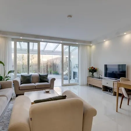 Luxury Penthouse In Center * Zurich