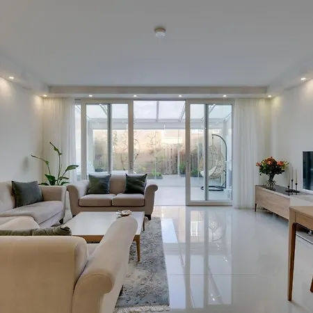 Luxury Penthouse In Center Apartment *