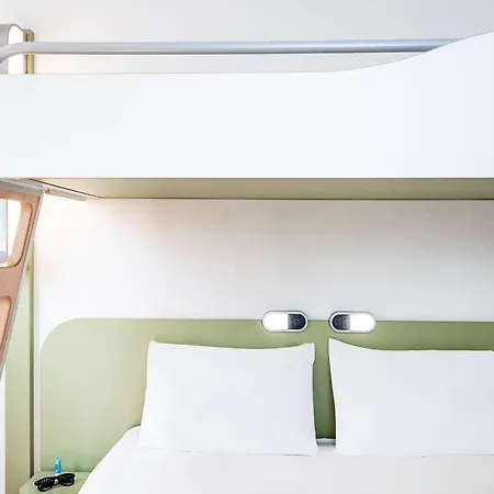 Ibis Budget West * Zurich