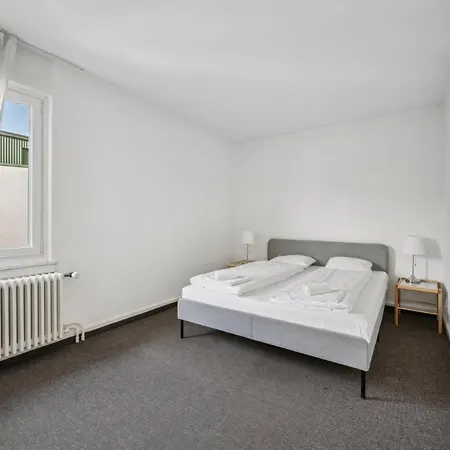 Apartment Comfortable In Oerlikon 20 Minutes Away From Airport
