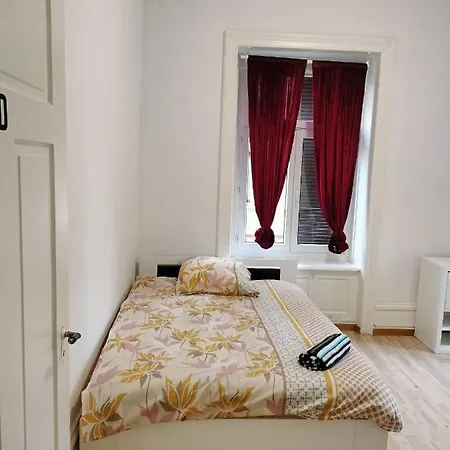 City Home Zurich Homestay *