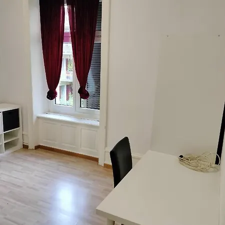City Home Zurich Homestay