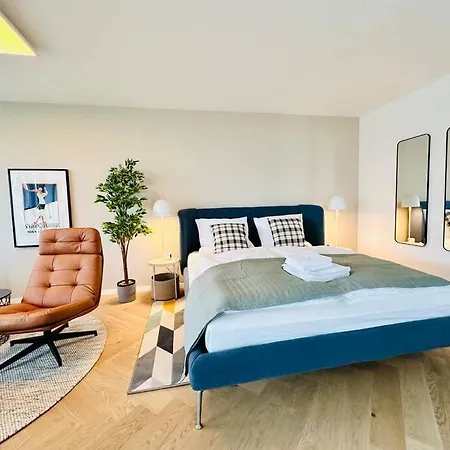 Modern With Air Condition & Balcony * Zurich