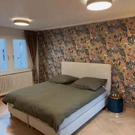 Süsse In Zürcher Altstadt 3