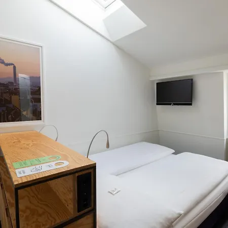 Fred Hauptbahnhof - Self Check-in Hotel