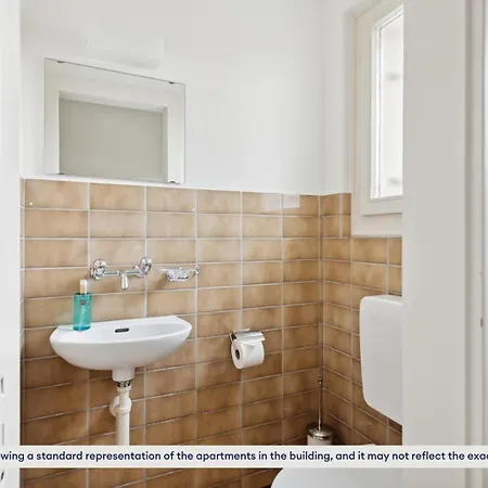 Cozy 3-bedroom In Chreis45 Apartment
